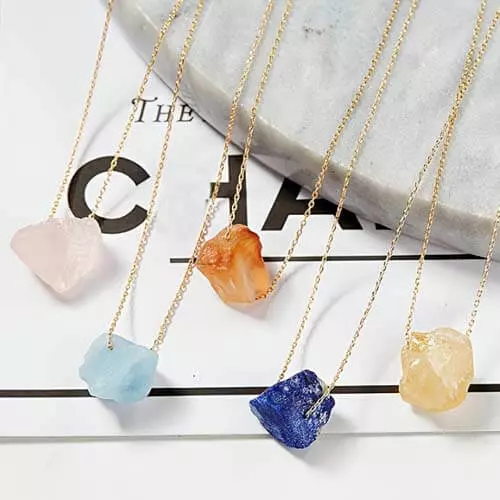 Colar de cristais de proteção dos Chakras